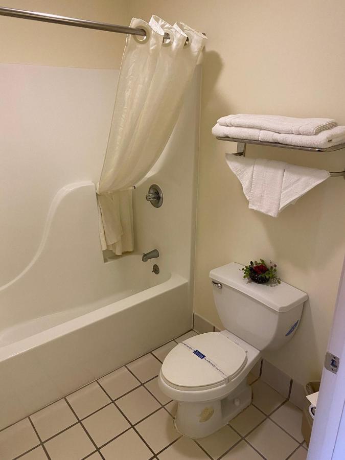 Country Hearth Inn-Union City Стая снимка