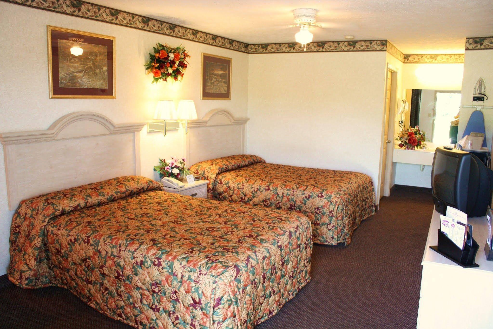 Country Hearth Inn-Union City Екстериор снимка
