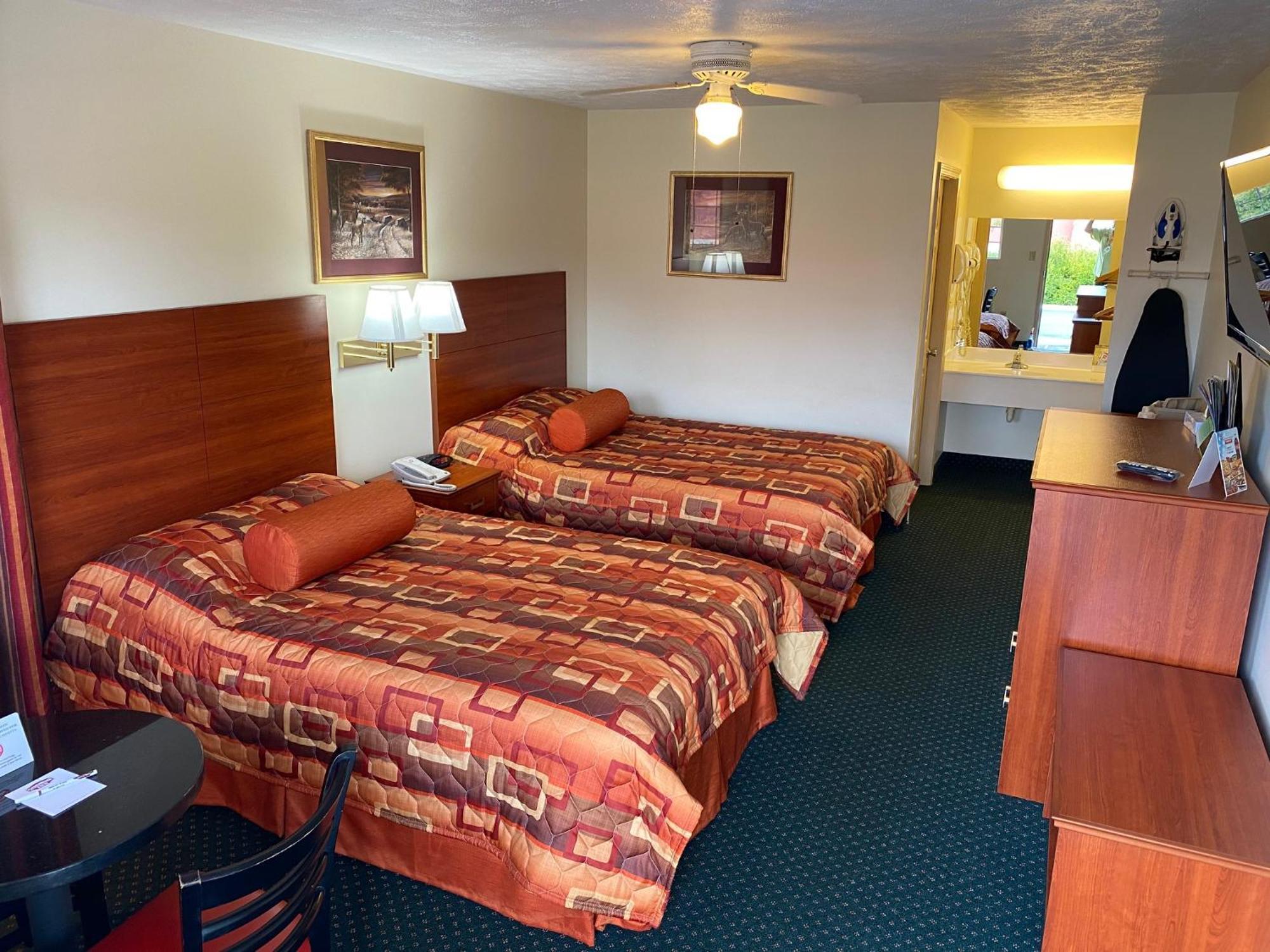 Country Hearth Inn-Union City Стая снимка