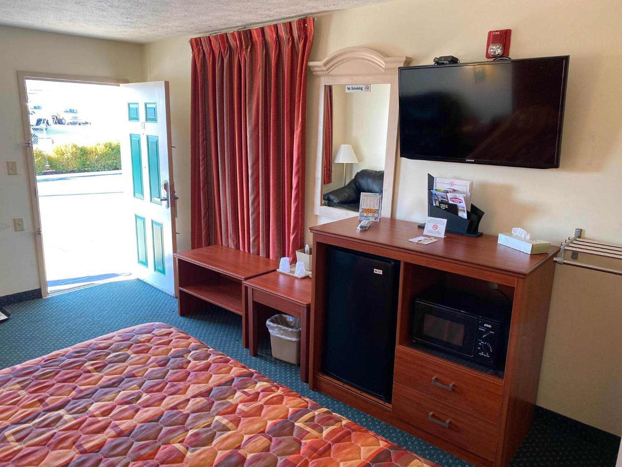 Country Hearth Inn-Union City Стая снимка