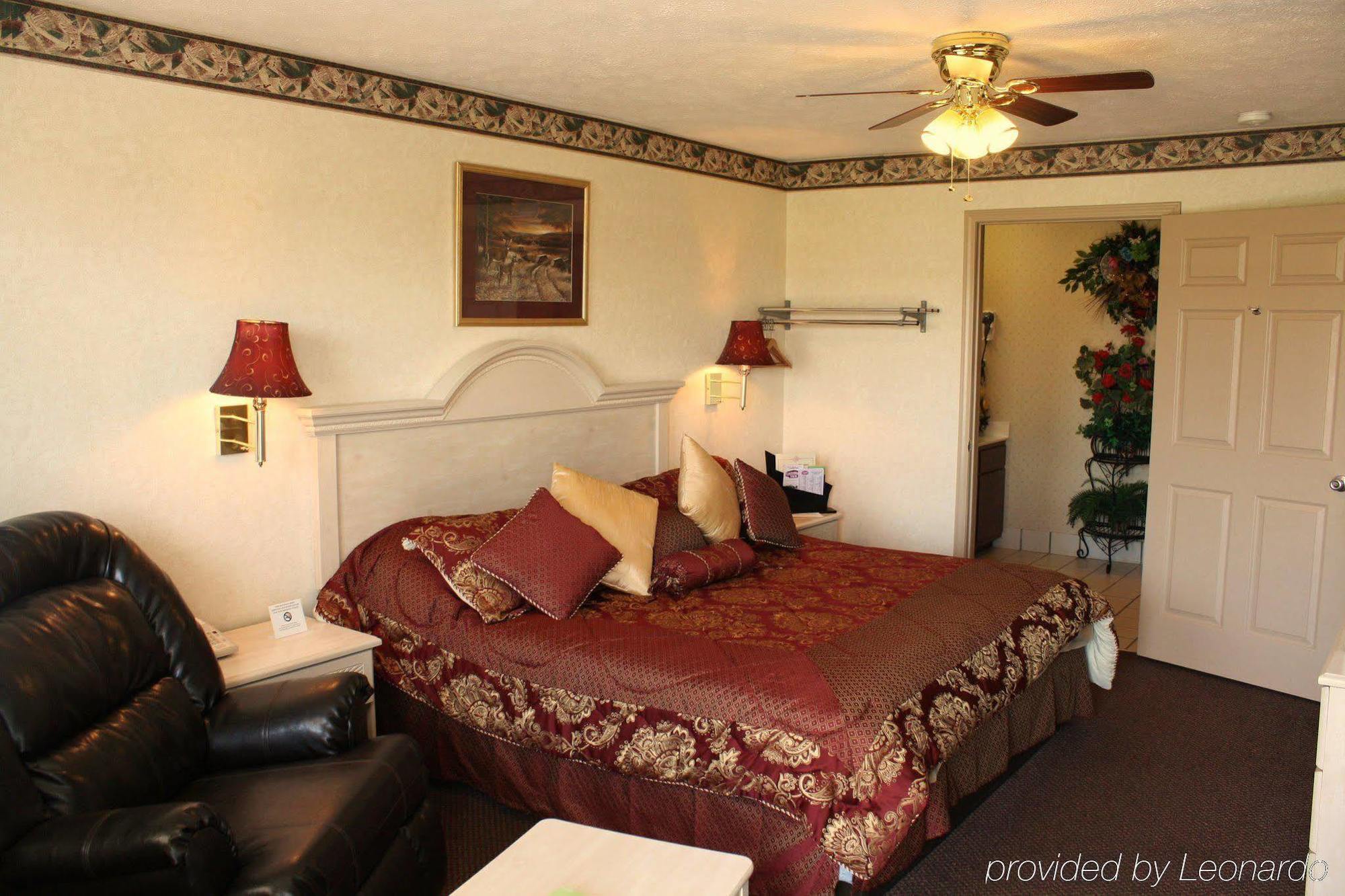 Country Hearth Inn-Union City Стая снимка